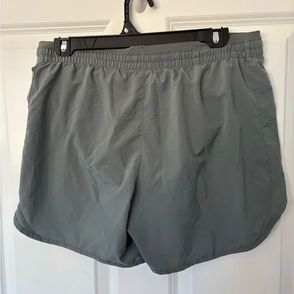 Nike Tempo Luxe Gray Athletic Running Shorts with side pocket - Picture 5 of 5